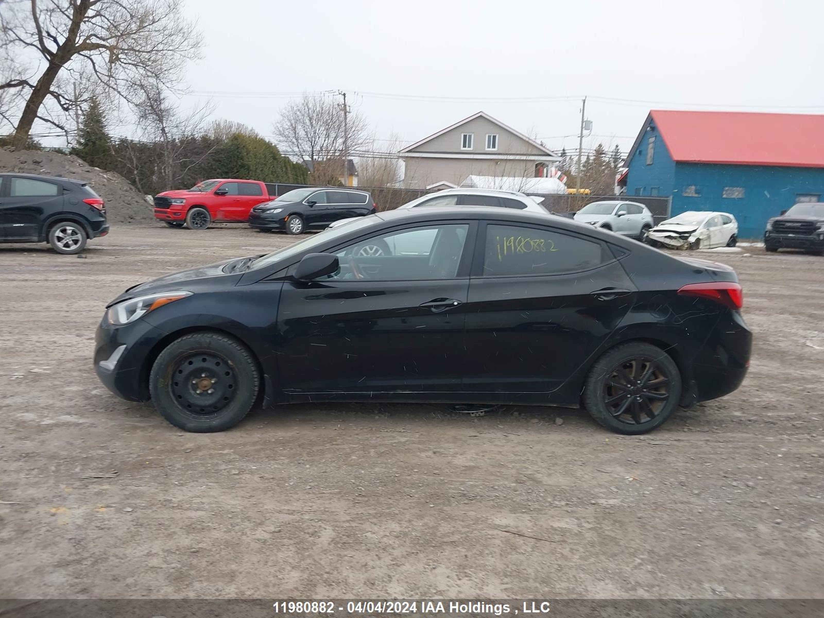 Photo 13 VIN: KMHDH4AE2GU569166 - HYUNDAI ELANTRA 