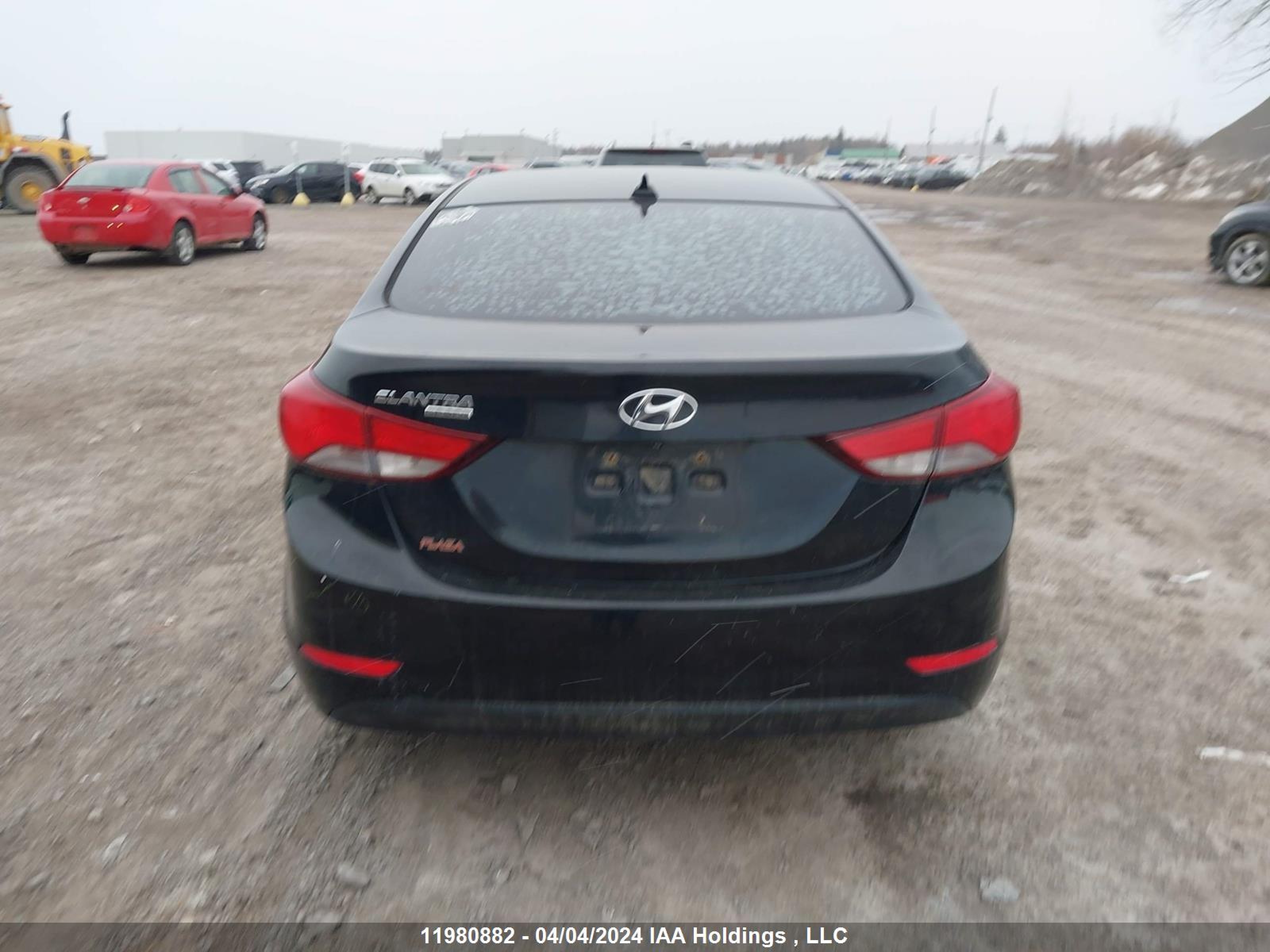 Photo 15 VIN: KMHDH4AE2GU569166 - HYUNDAI ELANTRA 