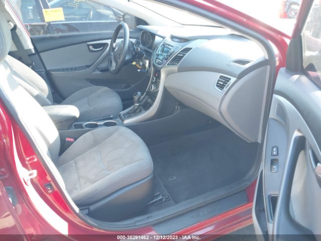 Photo 4 VIN: KMHDH4AE2GU574819 - HYUNDAI ELANTRA 