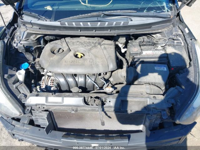 Photo 9 VIN: KMHDH4AE2GU583844 - HYUNDAI ELANTRA 