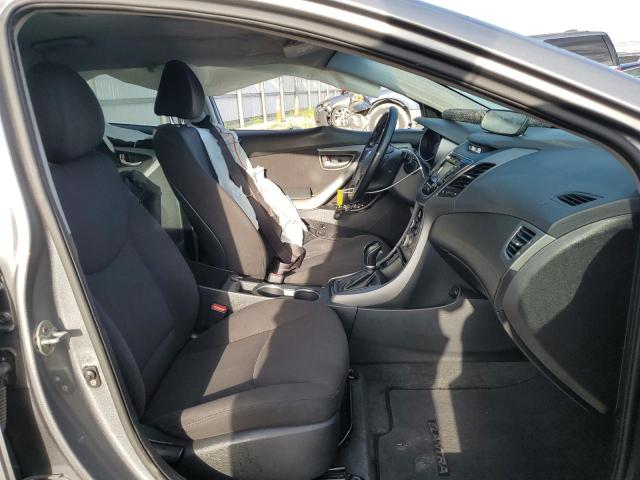 Photo 6 VIN: KMHDH4AE2GU604398 - HYUNDAI ELANTRA SE 