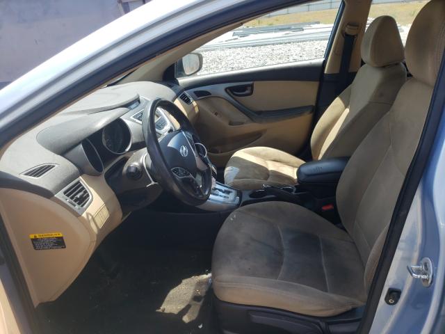 Photo 4 VIN: KMHDH4AE3BU087041 - HYUNDAI ELANTRA GL 