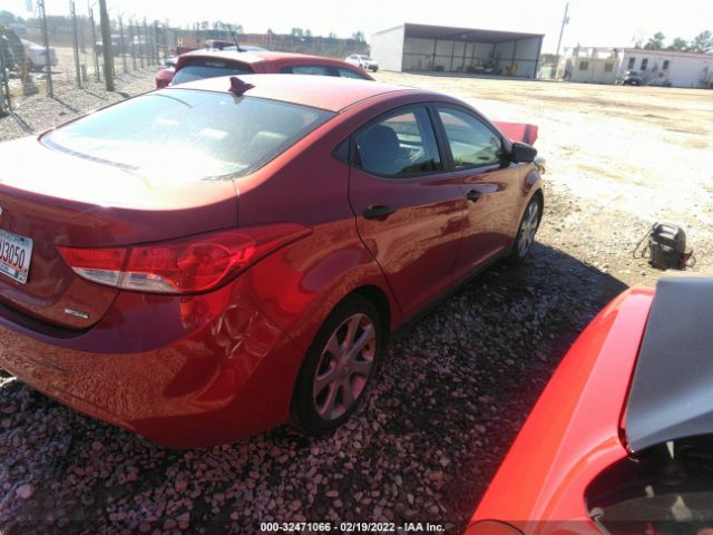 Photo 3 VIN: KMHDH4AE3BU104825 - HYUNDAI ELANTRA 