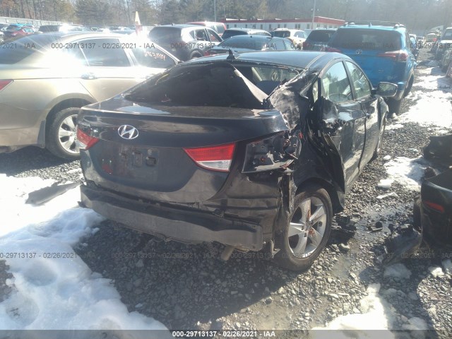 Photo 3 VIN: KMHDH4AE3BU105103 - HYUNDAI ELANTRA 