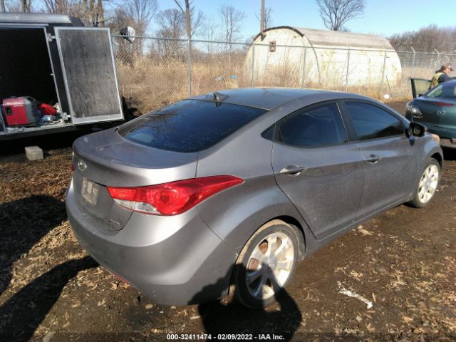 Photo 3 VIN: KMHDH4AE3BU106039 - HYUNDAI ELANTRA 