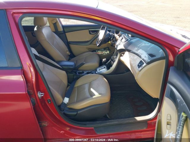 Photo 4 VIN: KMHDH4AE3BU114643 - HYUNDAI ELANTRA 