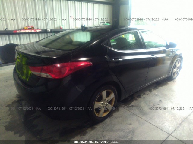 Photo 3 VIN: KMHDH4AE3BU125772 - HYUNDAI ELANTRA 