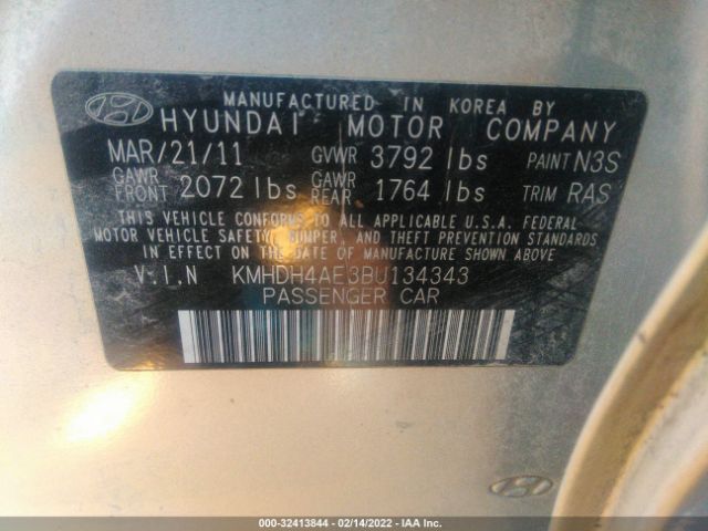 Photo 8 VIN: KMHDH4AE3BU134343 - HYUNDAI ELANTRA 