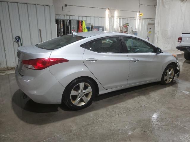 Photo 2 VIN: KMHDH4AE3CU253804 - HYUNDAI ELANTRA 