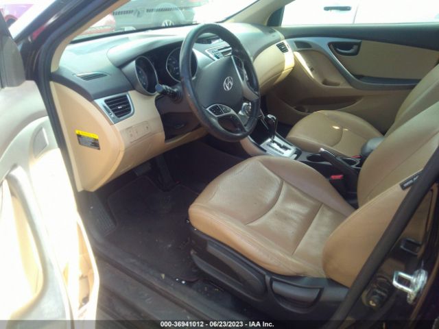 Photo 4 VIN: KMHDH4AE3CU272515 - HYUNDAI ELANTRA 