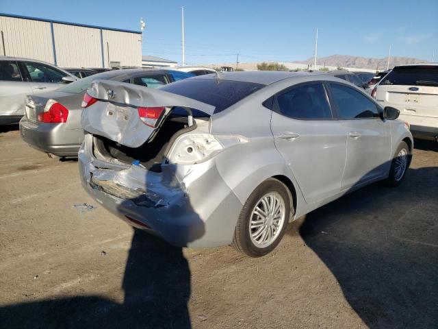 Photo 3 VIN: KMHDH4AE3CU280341 - HYUNDAI ELANTRA GL 