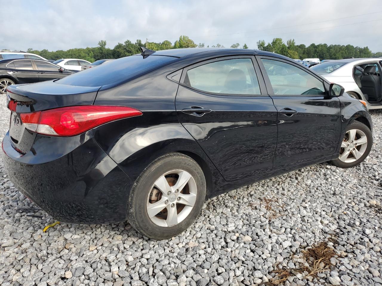 Photo 2 VIN: KMHDH4AE3CU297155 - HYUNDAI ELANTRA 