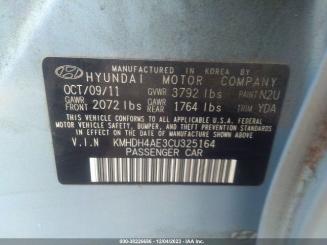 Photo 8 VIN: KMHDH4AE3CU325164 - HYUNDAI ELANTRA 