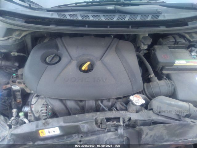 Photo 9 VIN: KMHDH4AE3CU326251 - HYUNDAI ELANTRA 