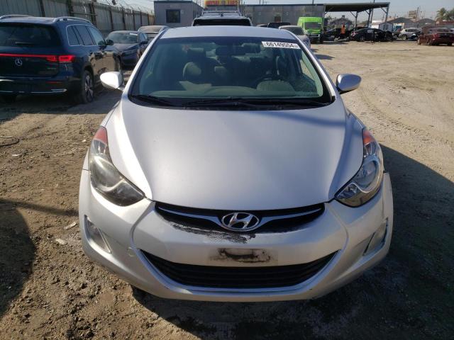 Photo 4 VIN: KMHDH4AE3CU352025 - HYUNDAI ELANTRA 