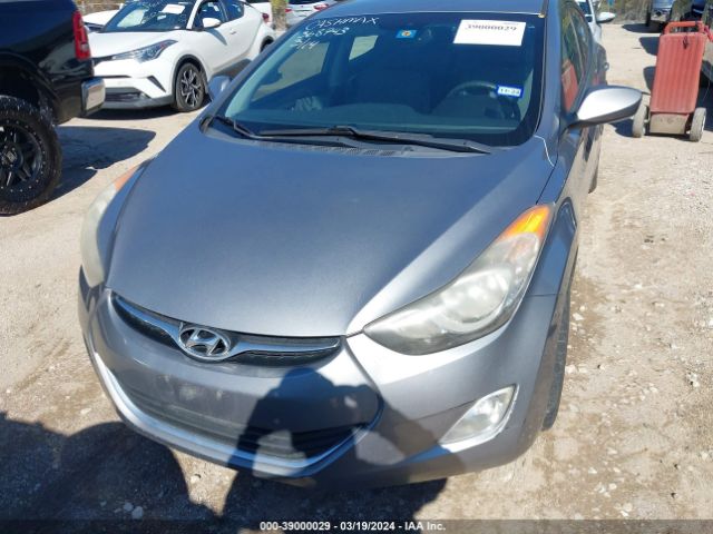 Photo 5 VIN: KMHDH4AE3CU368743 - HYUNDAI ELANTRA 