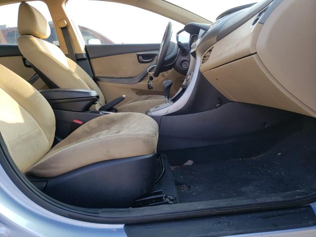 Photo 4 VIN: KMHDH4AE3CU370198 - HYUNDAI ELANTRA GL 