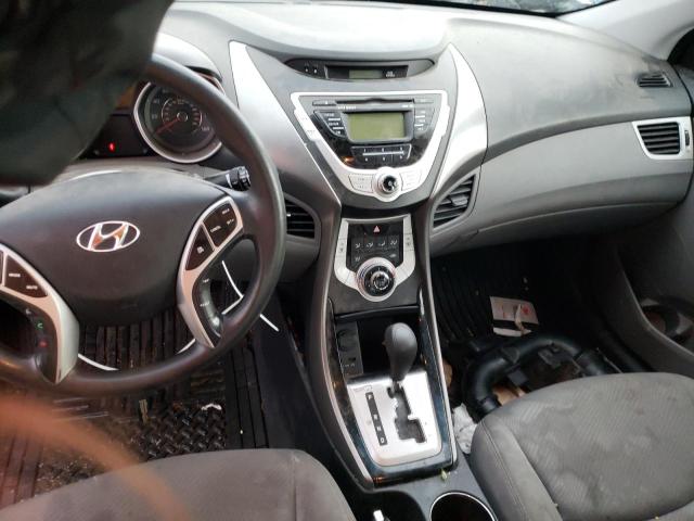 Photo 7 VIN: KMHDH4AE3CU405788 - HYUNDAI ELANTRA 