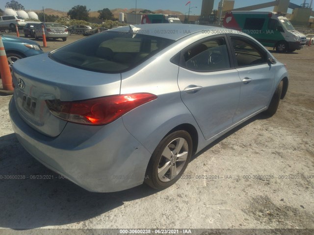 Photo 3 VIN: KMHDH4AE3CU413065 - HYUNDAI ELANTRA 