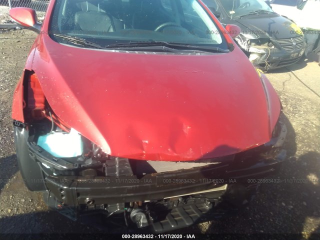 Photo 5 VIN: KMHDH4AE3CU495167 - HYUNDAI ELANTRA 