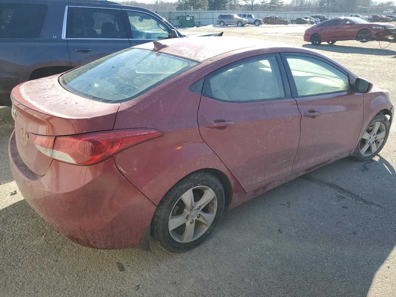 Photo 2 VIN: KMHDH4AE3DU566952 - HYUNDAI ELANTRA 