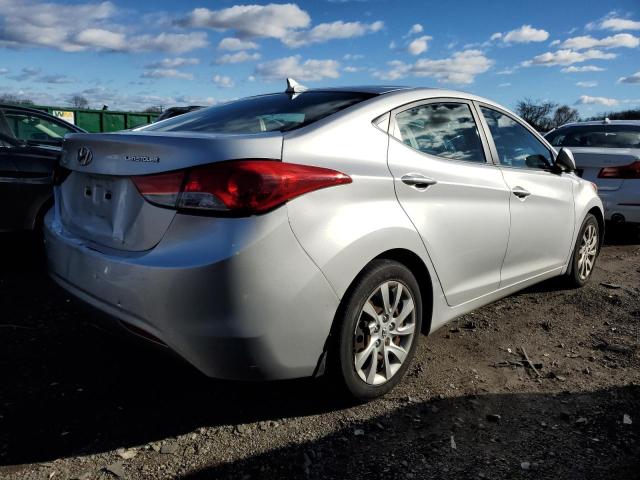 Photo 2 VIN: KMHDH4AE3DU569074 - HYUNDAI ELANTRA 