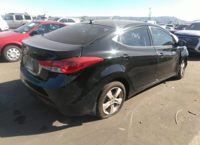 Photo 3 VIN: KMHDH4AE3DU569236 - HYUNDAI ELANTRA 