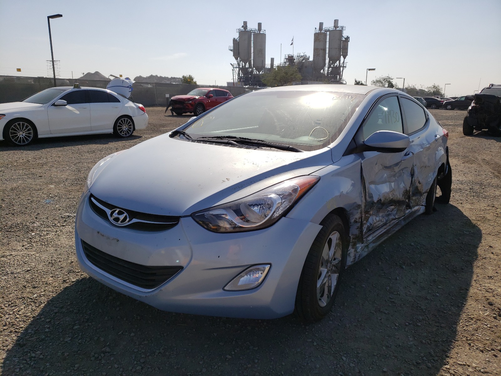 Photo 1 VIN: KMHDH4AE3DU569740 - HYUNDAI ELANTRA GL 