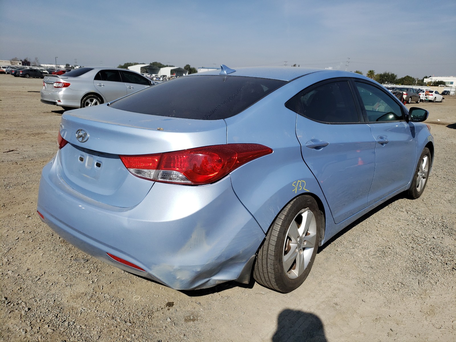 Photo 3 VIN: KMHDH4AE3DU569740 - HYUNDAI ELANTRA GL 