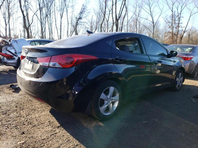 Photo 2 VIN: KMHDH4AE3DU582830 - HYUNDAI ELANTRA 