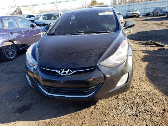 Photo 4 VIN: KMHDH4AE3DU582830 - HYUNDAI ELANTRA 