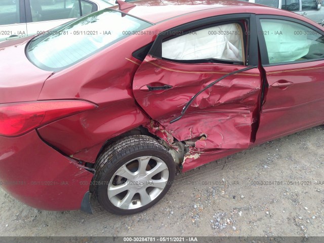 Photo 5 VIN: KMHDH4AE3DU627782 - HYUNDAI ELANTRA 