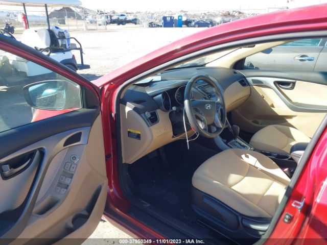 Photo 4 VIN: KMHDH4AE3DU642198 - HYUNDAI ELANTRA 