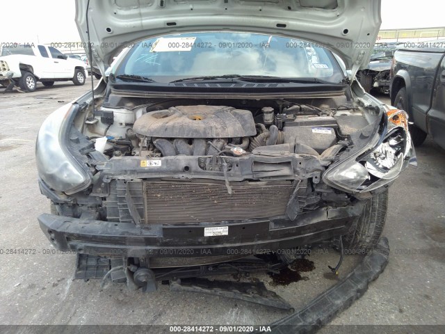 Photo 5 VIN: KMHDH4AE3DU664394 - HYUNDAI ELANTRA 