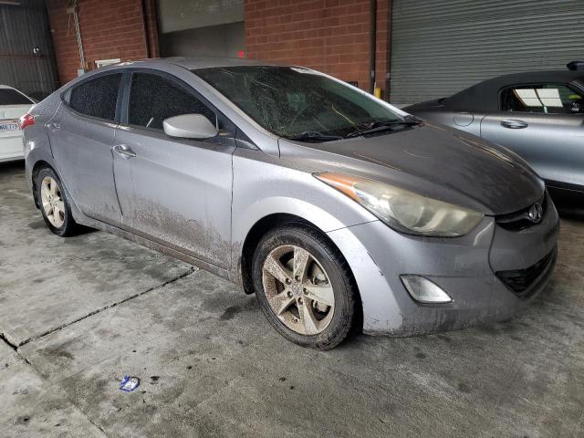 Photo 3 VIN: KMHDH4AE3DU667165 - HYUNDAI ELANTRA 