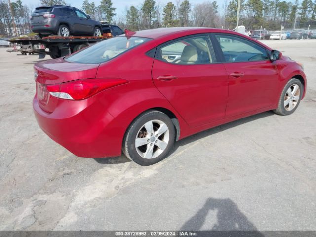 Photo 3 VIN: KMHDH4AE3DU706241 - HYUNDAI ELANTRA 