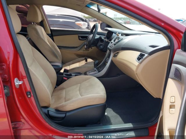 Photo 4 VIN: KMHDH4AE3DU706966 - HYUNDAI ELANTRA 