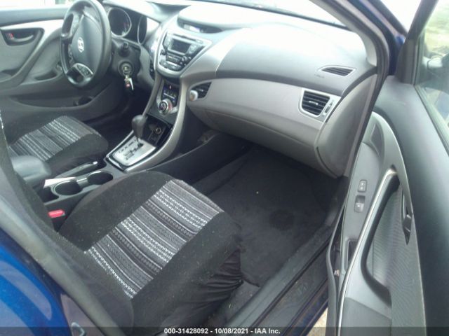 Photo 4 VIN: KMHDH4AE3DU707082 - HYUNDAI ELANTRA 