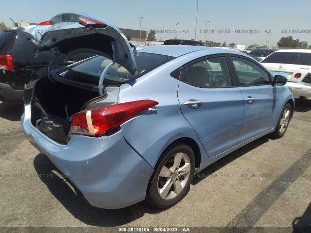 Photo 3 VIN: KMHDH4AE3DU724352 - HYUNDAI ELANTRA 