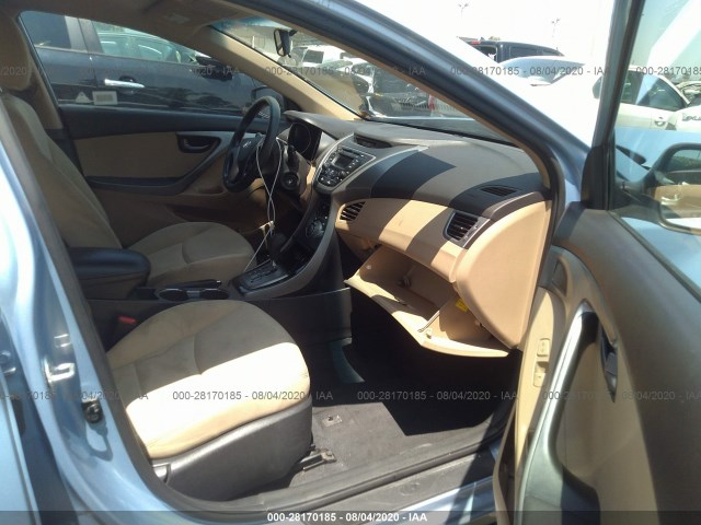 Photo 4 VIN: KMHDH4AE3DU724352 - HYUNDAI ELANTRA 