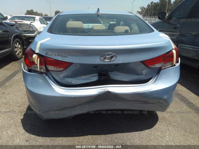 Photo 5 VIN: KMHDH4AE3DU724352 - HYUNDAI ELANTRA 