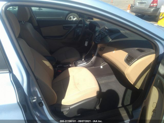 Photo 4 VIN: KMHDH4AE3DU732628 - HYUNDAI ELANTRA 