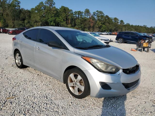 Photo 3 VIN: KMHDH4AE3DU818263 - HYUNDAI ELANTRA GL 