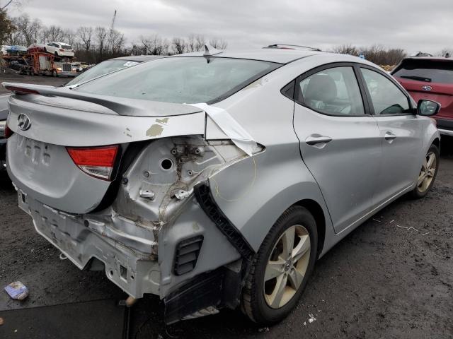 Photo 2 VIN: KMHDH4AE3DU862425 - HYUNDAI ELANTRA 