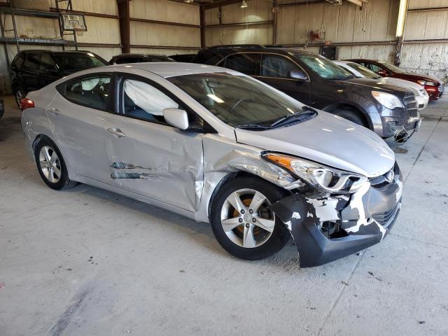 Photo 3 VIN: KMHDH4AE3DU881802 - HYUNDAI ELANTRA 