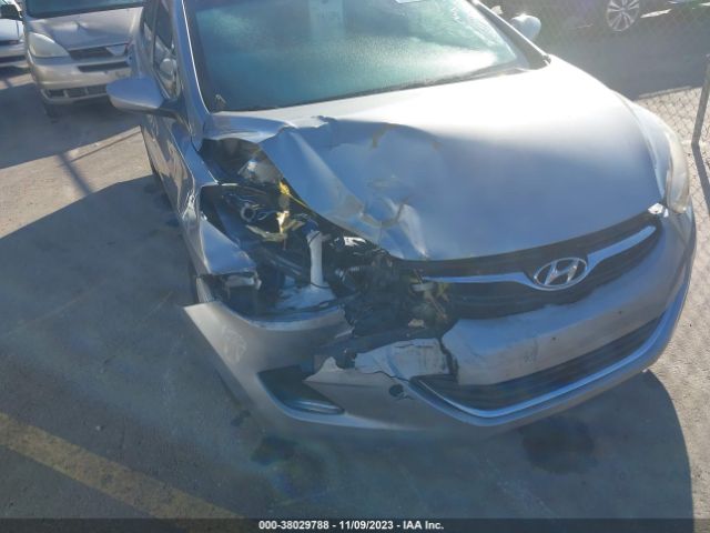 Photo 5 VIN: KMHDH4AE3DU899099 - HYUNDAI ELANTRA 