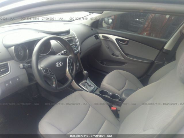 Photo 4 VIN: KMHDH4AE3DU928231 - HYUNDAI ELANTRA 