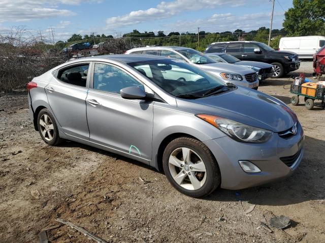 Photo 3 VIN: KMHDH4AE3DU933400 - HYUNDAI ELANTRA GL 