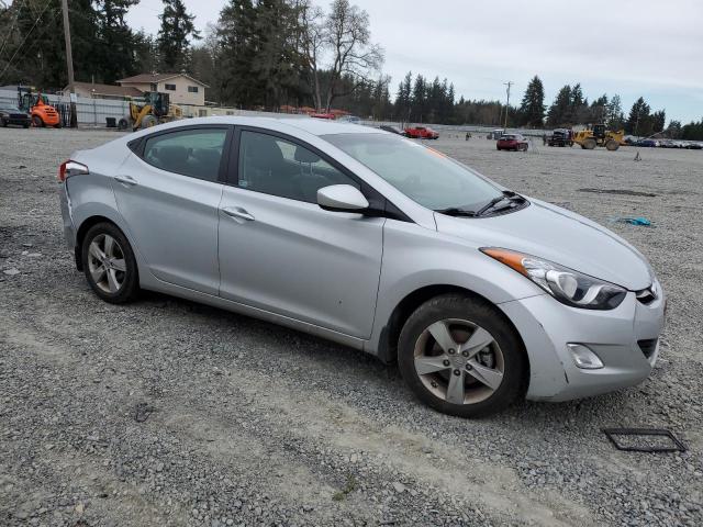 Photo 3 VIN: KMHDH4AE3DU965778 - HYUNDAI ELANTRA GL 