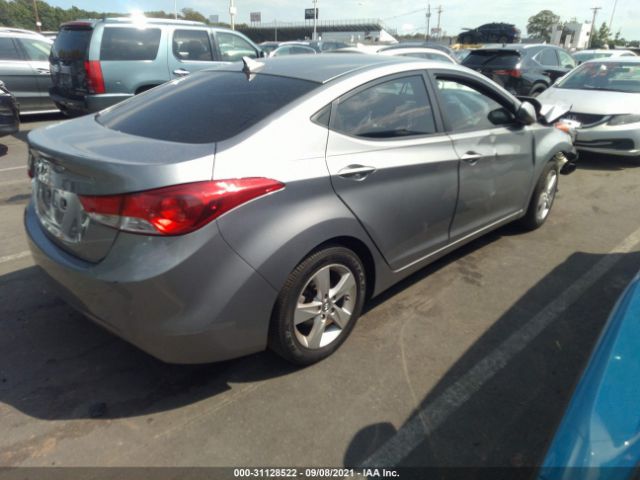 Photo 3 VIN: KMHDH4AE3DU986629 - HYUNDAI ELANTRA 